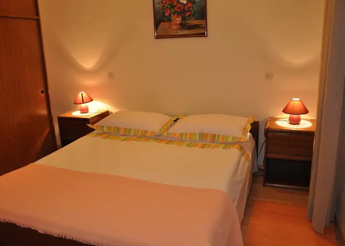 Delfina * Podgora (Split-Dalmatia)